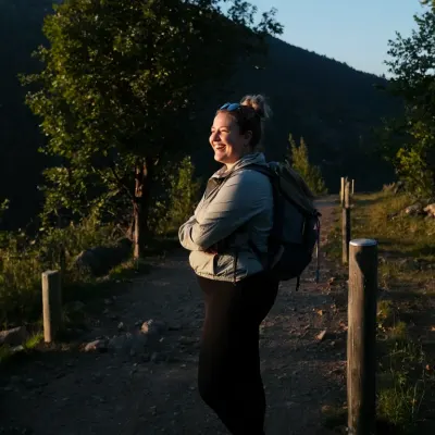 Виолетта, 26