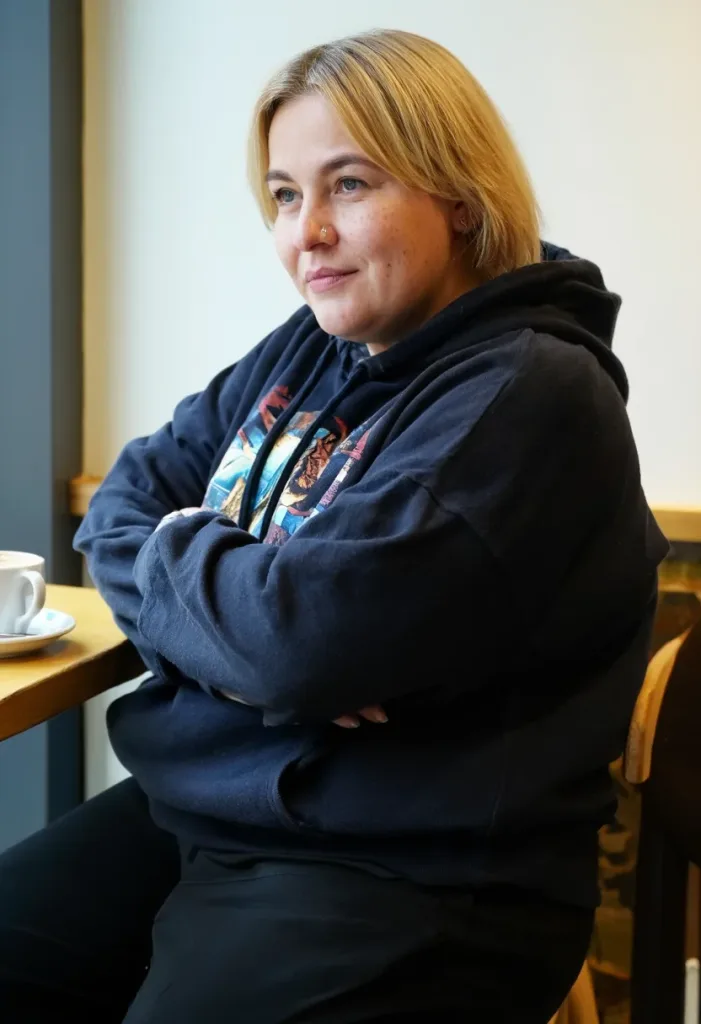Изабелла здесь