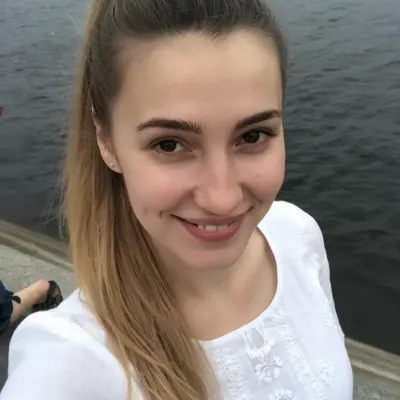 Виолетта, 26