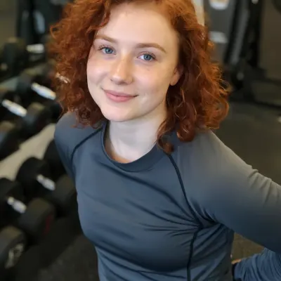 Аделина, 27
